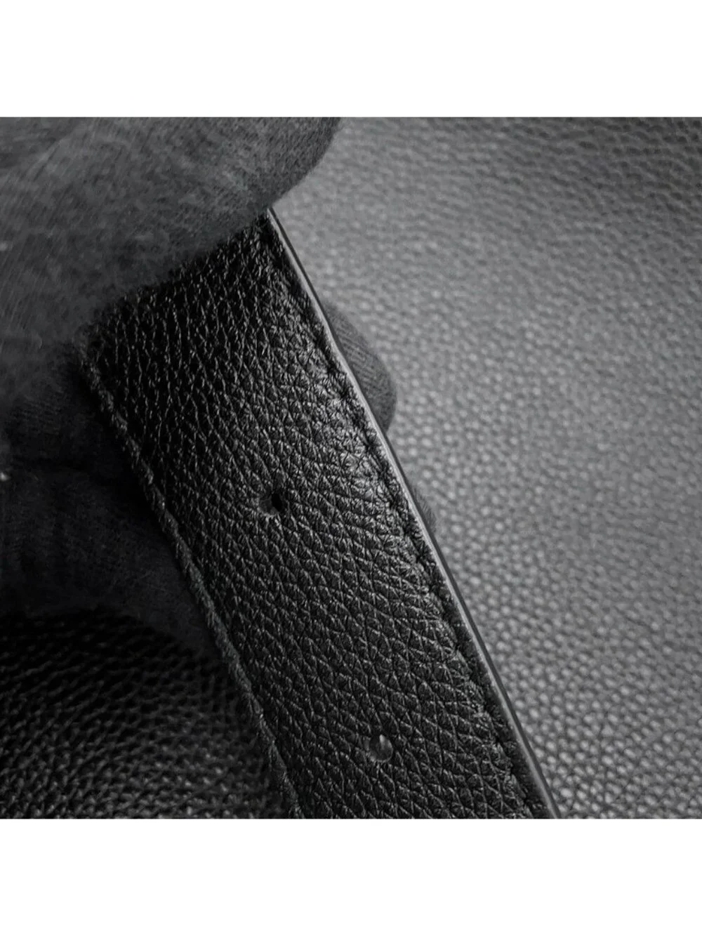 Balenciaga Shoulder Bag Credit Large Soft Grain Calf Leather Black